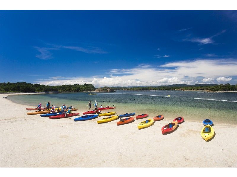 [มิเอะ-ชิมะ】อิงลิชเบย์อีโคทัวร์พายเรือคายัก(Sea Kayaking)การเดินทาง (หลักสูตร 1.5 ชั่วโมง)の紹介画像