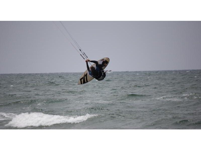 [Ishikawa ・ Uchinada Coast】 Kite board experience courseの紹介画像