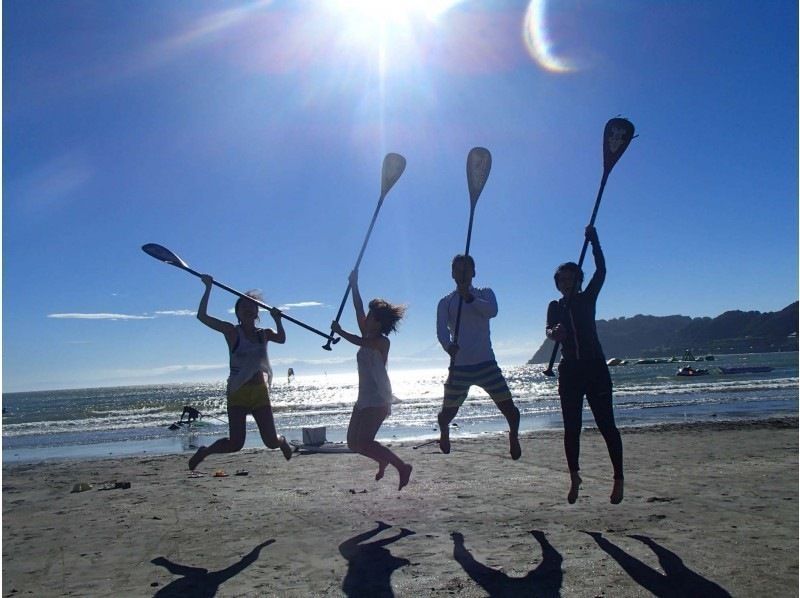 【湘南・逗子】春の初めてキャンペーン！初心者歓迎！SUP体験コース（初めての方向け）女性一人でも初めての方でも安心！【半日/1日】の紹介画像