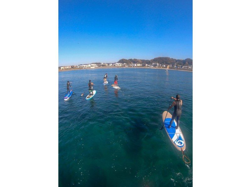 【湘南・逗子】春の初めてキャンペーン！初心者歓迎！SUP体験コース（初めての方向け）女性一人でも初めての方でも安心！【半日/1日】の紹介画像