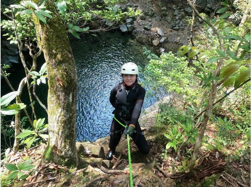 【1組貸し切り】キャニオニング！シャワークライミング＆ウォータースライダー ★写真・動画付き★の紹介画像