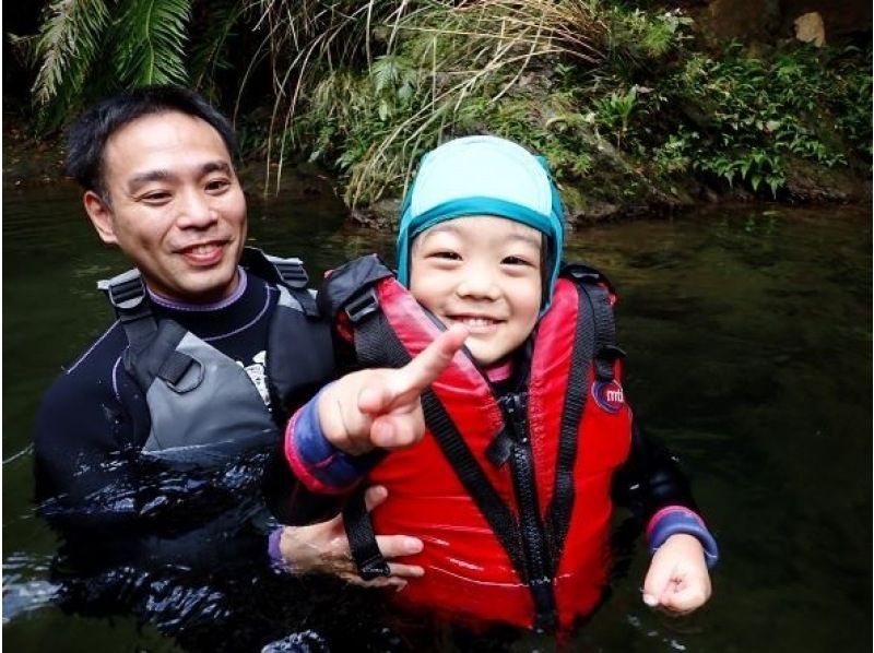 【預約1團】侏羅紀世界、山原森林、溪流徒步（適合幼兒）★內含照片和視頻の紹介画像