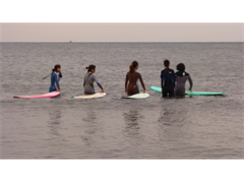 [Kanagawa ・ Shonan 】 If you think that it is not enough if it is once, it is here! Surfing Experience course [3 times]の紹介画像