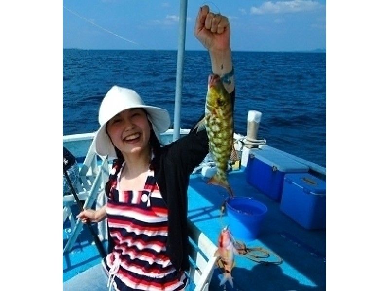 【沖縄・石垣　パナリ島】釣りとシュノーケルの欲張りコースの紹介画像