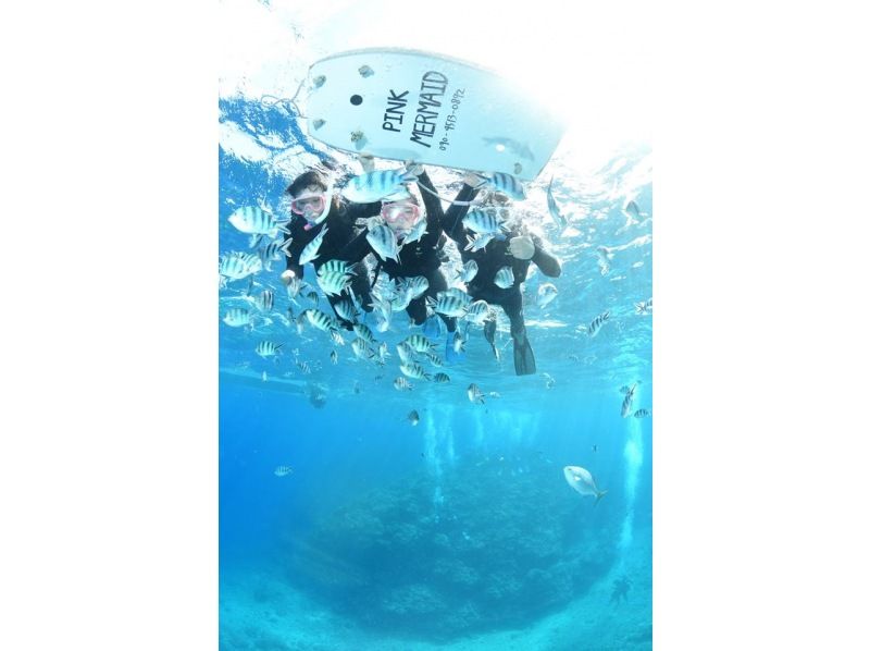 [Blue Cave Snorkeling] Easy boat ride | GoPro high quality video and photos | Unlimited shooting only at our shop | Free shower, shampoo, hair dryer and parkingの紹介画像