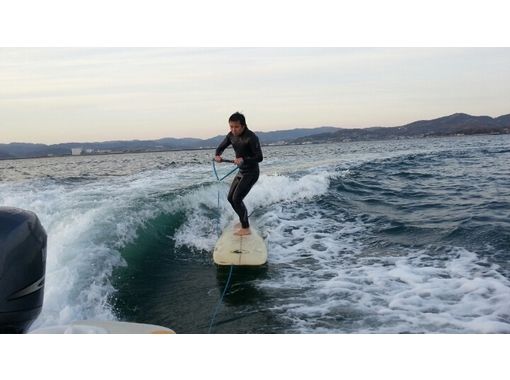 Hiroshima ・ Fukuyama】 Refreshment on the water! Wake surfing | ActivityJapan