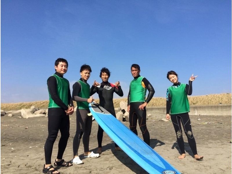 【千葉・九十九里】日帰りでコツを教わろう！サーフィン体験スクールの紹介画像