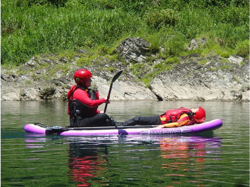 SALE! Our most popular item is a mini river SUP tour on the clear Yoshino River! Lessons included [Kochi] About 15 minutes from Otoyo ICの紹介画像