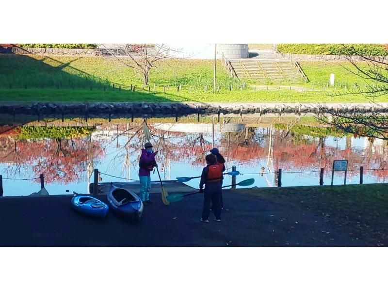 Experience kayaking in Tokyo! Skytree Kayak Tour ♪ Women can participate alone without worry! A guide will support you.の紹介画像