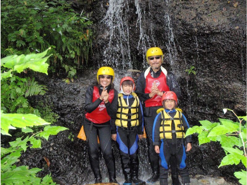 [Kanto Activity Tour] Recommended greedy course ♪ Rafting & canyoning 1 day plan [Lunch included]の紹介画像