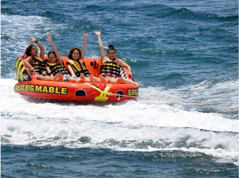 [沖縄-那覇從30分鐘]非常受歡迎的↑“Triple Marine”マリン西原町Kirara海灘的3件套海洋運動！の紹介画像