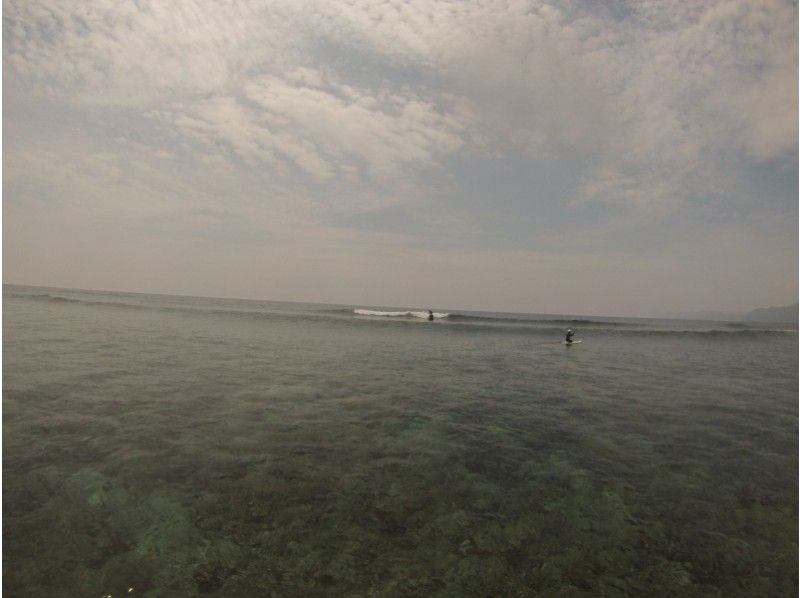 [Kagoshima ・ Amami Oshima】 SUP Surf Guide (4 hours / 4 people)の紹介画像