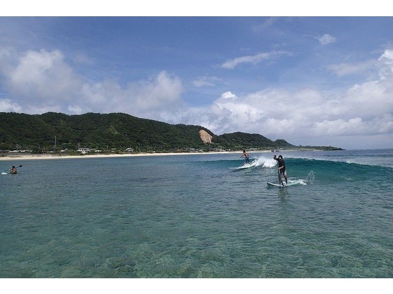 [Kagoshima-Amami Oshima] experienced limited! SUP surf lessons (3 hours)の紹介画像