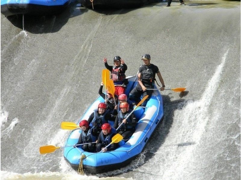 [Gunma/Minakami] Enjoy the great outdoors! Full of thrill♪ Rafting 1 day plan with drink service