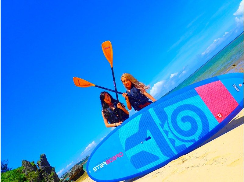 [Okinawa, Onna Village] SUP experience cruising tour "Easy SUP experience" Even beginners can feel at ease. (High-resolution photos and video data are free / Amenities for women are provided)の紹介画像