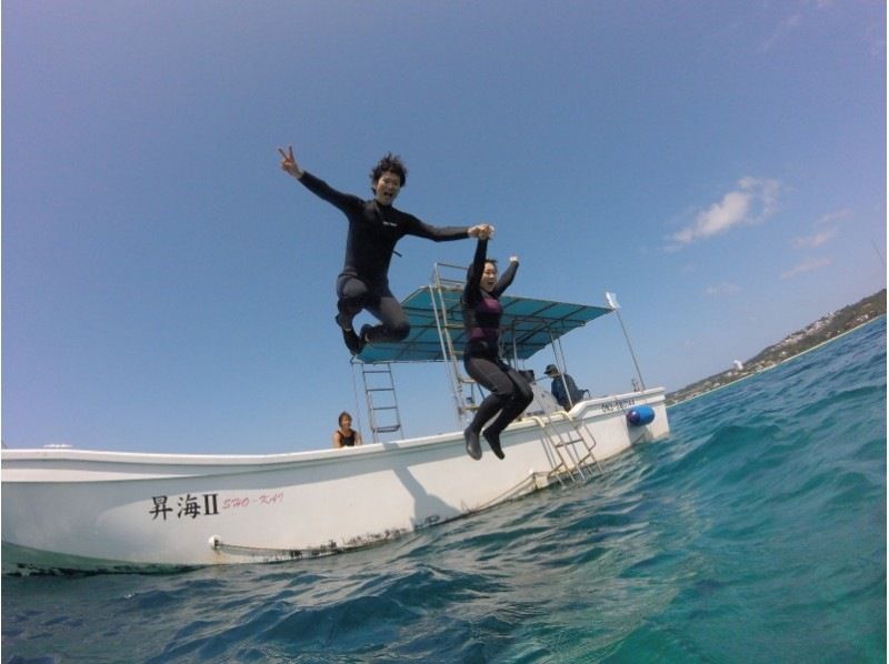 [冲绳·主岛]半天2深潜课程。习惯第一个并潜入第二个。の紹介画像