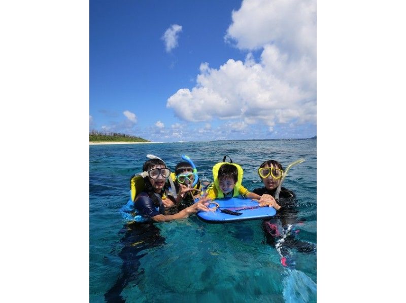 【 Okinawa · Headquarters Town】 ※ Equipment rental included! Great set plan! Boat Experience diving & Boating Snorkelの紹介画像