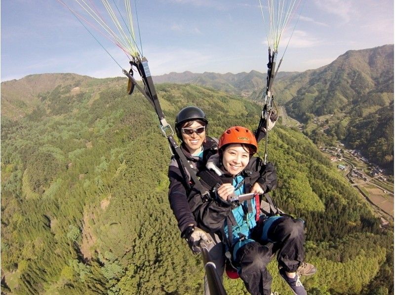 [Nagano, Aoki Village] Experience paragliding! Two-seater "Tandem Flight Experience Course"の紹介画像