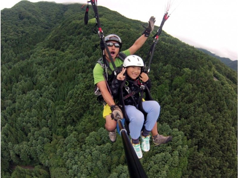 [Nagano, Aoki Village] Experience paragliding! Two-seater "Tandem Flight Experience Course"の紹介画像