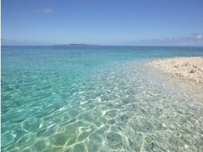 プランの魅力 Barasu Island is an island made of coral reef fragments. It's a bright white island の画像