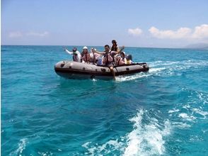 プランの魅力 パナリブルーの海。広い海原と青く続く空の世界 の画像