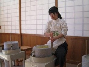 プランの魅力 慢慢地磨一磨石機。蕎麥的氣味散佈在各處。 の画像