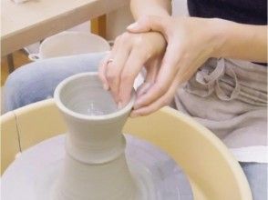 プランの魅力 Gently extend the clay so it does not go wobbly. の画像