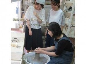 プランの魅力 Of course, you can also take photos and videos during the electric potter's wheel pottery experience! の画像