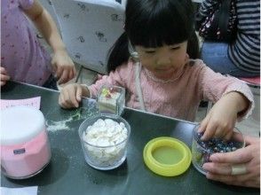 プランの魅力 좋아하는 것을 넣어 자신 만의 클리어 촛불을 만들자 の画像