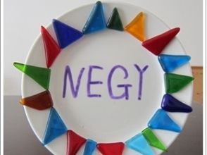 プランの魅力 Make a decorative small plate using colorful glass. の画像
