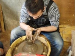 プランの魅力 Challenge the pottery experience using a full-scale electric potter's wheel! の画像