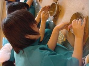 プランの魅力 Making pottery with a very enthusiastic concentration! の画像