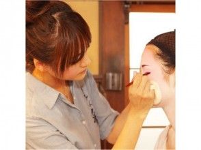 プランの魅力 Japanese makeup techniques that are applied according to the customer's facial features and the image they want to be の画像