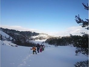 プランの魅力 青空の下巣のシュートレッキング の画像
