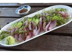 プランの魅力 Tuna sashimi set meal with plenty of sea grapes の画像