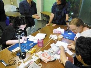 プランの魅力 After choosing a design, draw it on the tracing paper. の画像