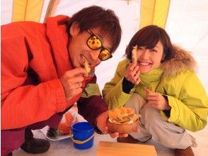 プランの魅力 水が綺麗なかなやま湖のワカサギは臭みがなくおいしいと評判! 揚げたてのワカサギはサクサクふわふわで美味しいですよ。 の画像
