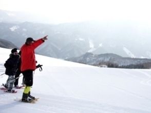 プランの魅力 スキー場のゲレンデやうわの高原など、今年は但馬内のいろいろな場所を利用してスノーシュー。探検気分！ の画像