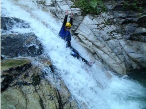 プランの魅力 水上滑梯 の画像
