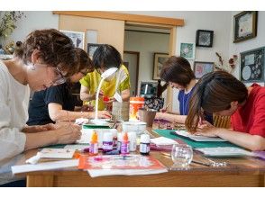 プランの魅力 みんなそれぞれの作業に没頭 の画像