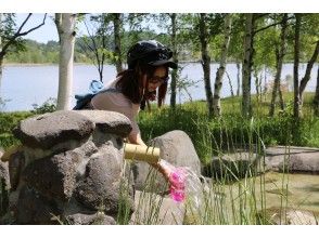 プランの魅力 Use the natural water of Lake Shirakaba in your own bottle! It's a valuable nature experience! の画像