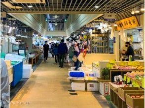 プランの魅力 Why don't you look for fresh seafood at Tsukiji Market? の画像