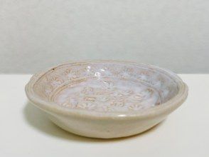プランの魅力 工房オリジナルの陶芸用ハンコ（キットに同封いたします。）で模様つけ の画像