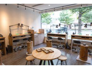 プランの魅力 Immerse yourself in craftsmanship in a calm, wood-themed space の画像