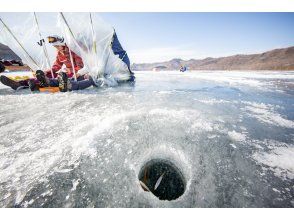 プランの魅力 Have fun on the icy lake! Smelt fishing on ice の画像