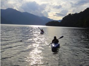 プランの魅力 夕暮れの中禅寺湖 の画像