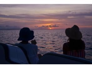 プランの魅力 船上で夕陽を眺めながら の画像