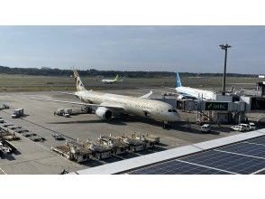 プランの魅力 展望デッキでは滑走路や飛行機をLIVE解説! の画像