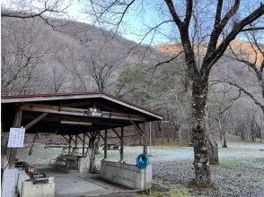 プランの魅力 便利な野外炊飯場❗️雨天時も濡れずにテント泊、焚火など快適にお過ごし頂けます。 の画像