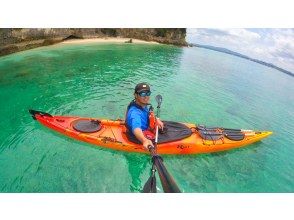 プランの魅力 A certified guide for the Okinawa Prefecture Kayak and Canoe Union. A guide who has experience as a guide in Japan and overseas and has an international standard first aid qualification will lead the tour. の画像